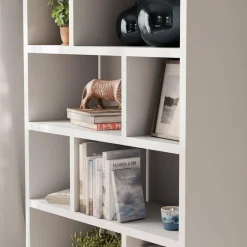 Asymmetrisches Bücherregal im Holzlook 5 Ebenen 10 Stauräume
