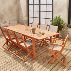 Ausziehbarer Gartentisch aus Holz, 8 Stühle