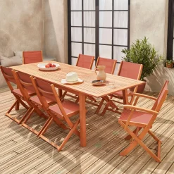 Ausziehbarer Gartentisch aus Holz, 8 Stühle