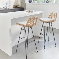 2 Barhocker aus Rattan und Metall