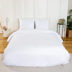 Bettwäsche-Set aus Polyester mit Satin-Effekt, feine Streifen, 2 Plätze, weiß