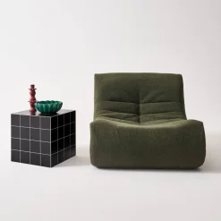 Couchtisch, kubischer Beistelltisch in Zementfliesen-Optik 40 x 40 cm