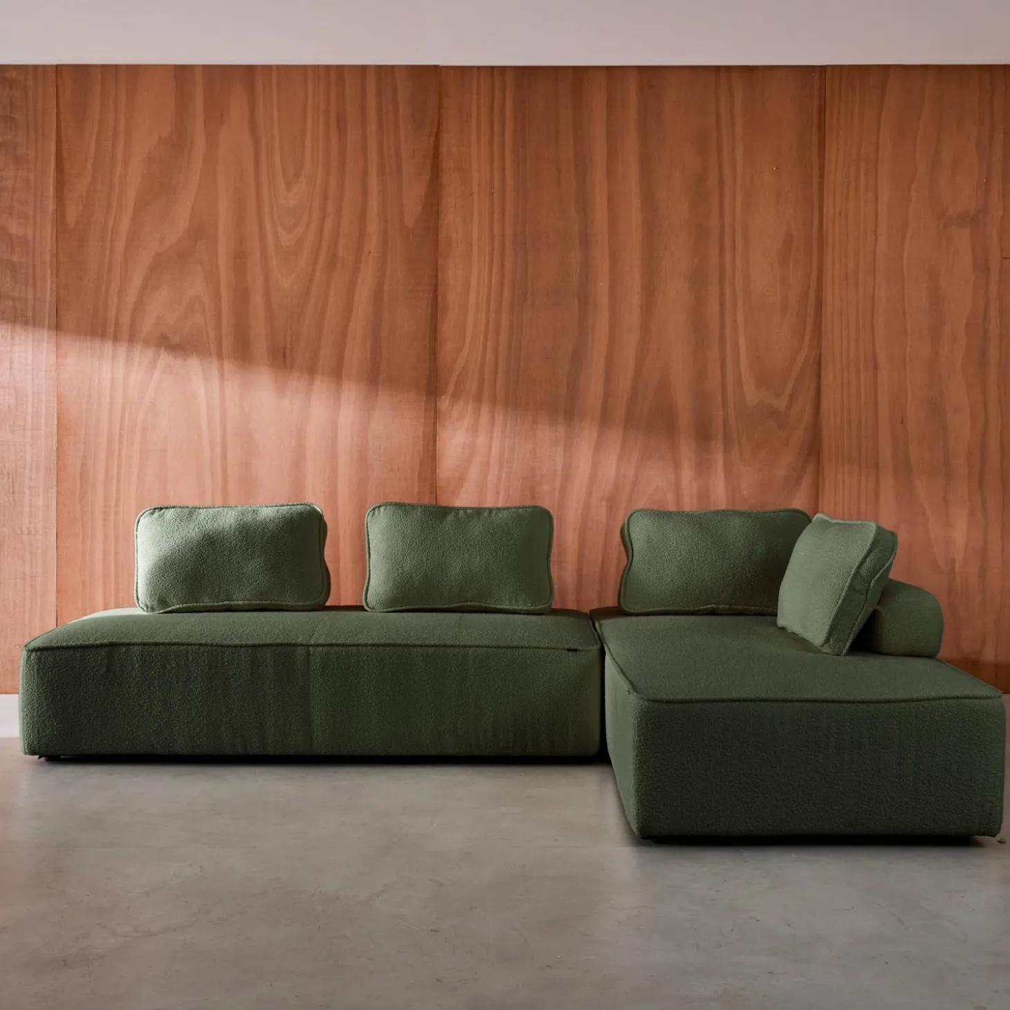 2er-Set 2-Sitzer Sofas mit Bouclé-Bezug für ein modulares Sofa