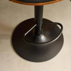 2er-Set verstellbare Barhocker mit Holzdekor und Kunstleder