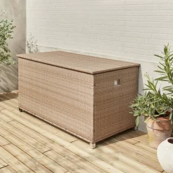 Gartenkiste aus Polyrattan 162x82cm