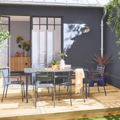 Gartentisch aus Stahl 2 Sessel und 4 Stühle