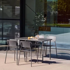 Gartentisch aus Stahl + 4 Stühle