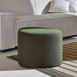 Hocker in Kieselsteinform mit Stoffbezug