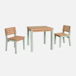 Holztisch + 2 Stühle für Kinder für drinnen / draußen