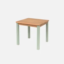 Holztisch + 2 Stühle für Kinder für drinnen / draußen