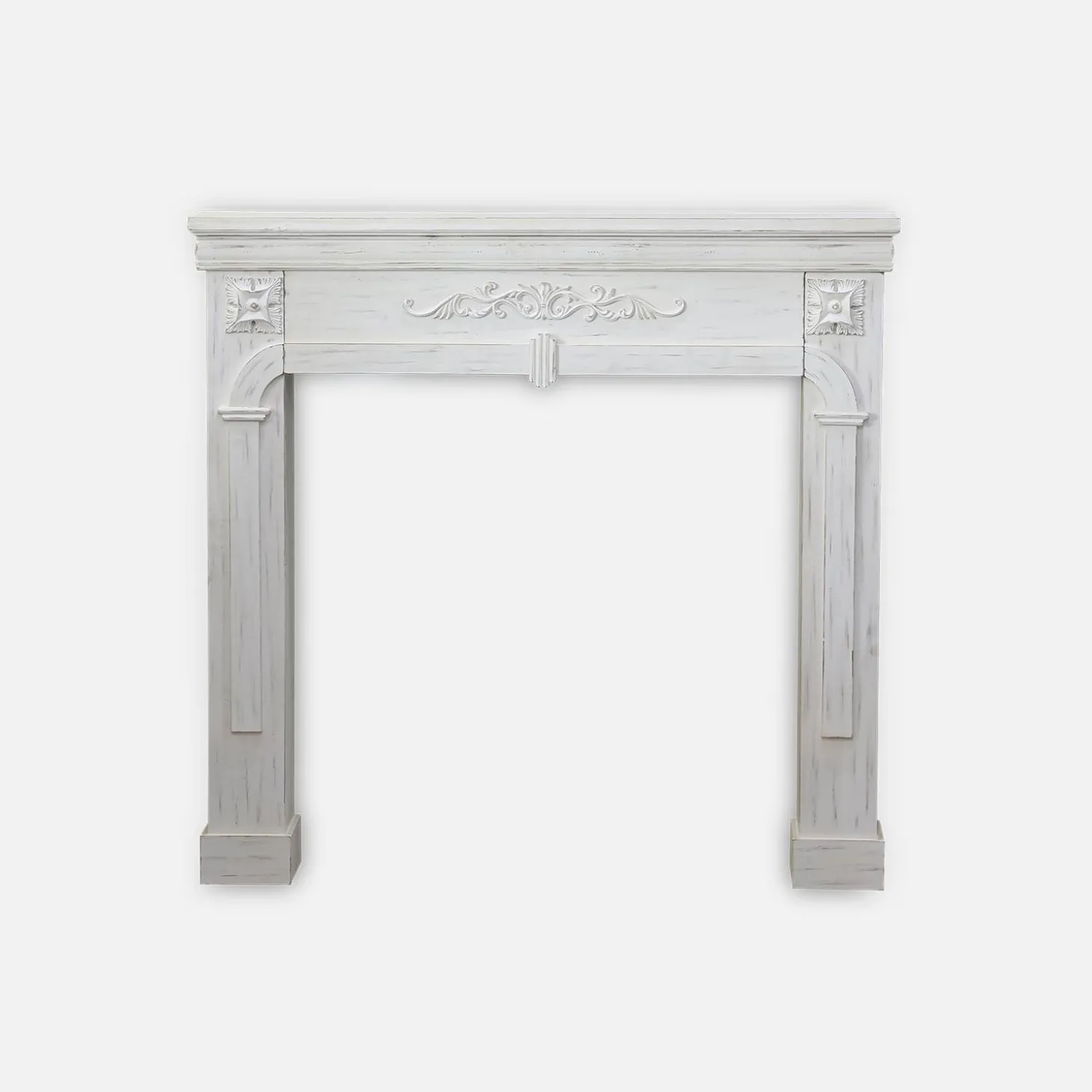 Kaminmantel mit gekalkter Holzoptik