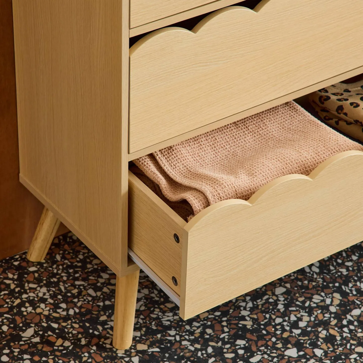 Kinderkommode Holzlook 3 Schubladen Kiefernholzfüße