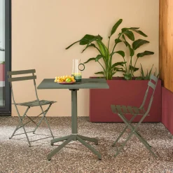 Klappbarer Bistro-Gartentisch aus Stahl + 2 Stühle
