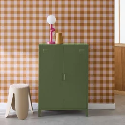 Kommode/Schrank im industriellen Stil aus Metall mit 2 Türen