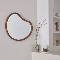 Organischer Spiegel aus Tannenholz 85cm
