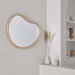 Organischer Spiegel aus Tannenholz 85cm