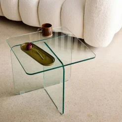 Quadratischer Couchtisch aus gehärtetem Glas