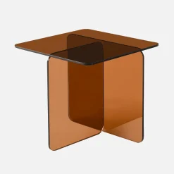 Quadratischer Couchtisch aus gehärtetem Glas