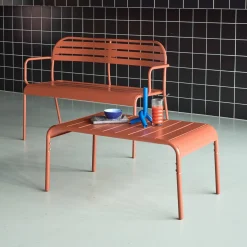 Rechteckiger Couchtisch aus Stahl für den Garten
