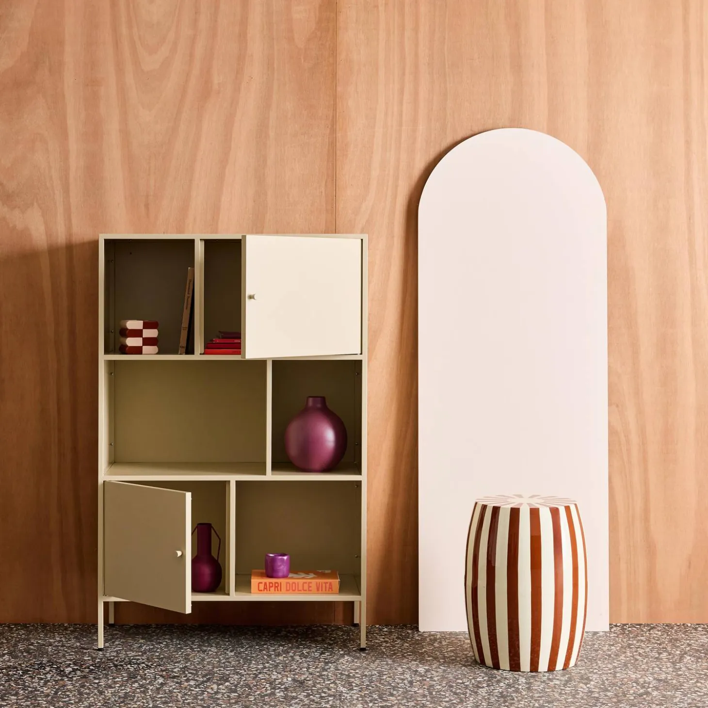Sideboard, industrielles Aufbewahrungsmöbel aus Stahl mit 6 Stauräumen