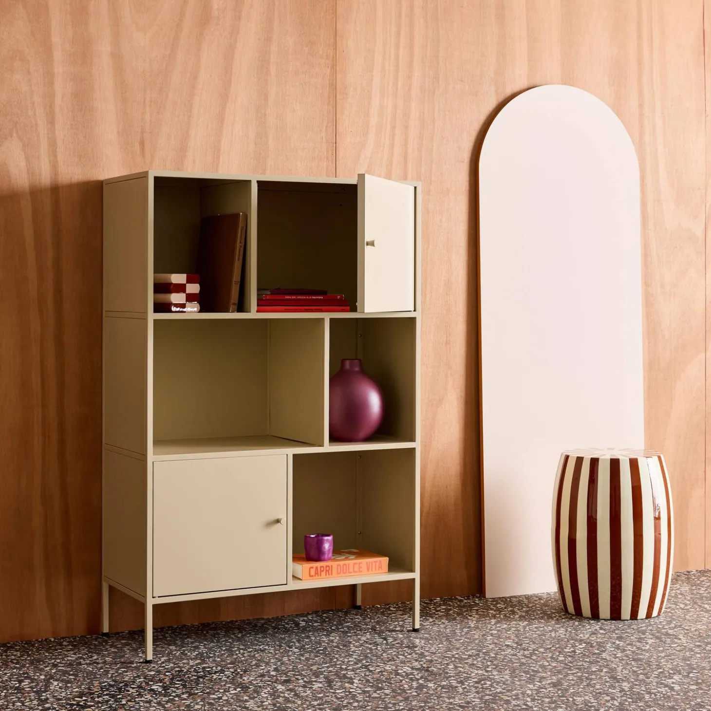 Sideboard, industrielles Aufbewahrungsmöbel aus Stahl mit 6 Stauräumen