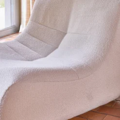 2-Sitzer Sessel mit strukturiertem Bouclé-Bezug