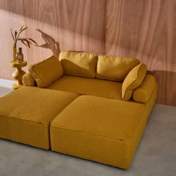 2-Sitzer Sofa und 2 Sessel mit Bouclé-Bezug für ein modulares Sofa