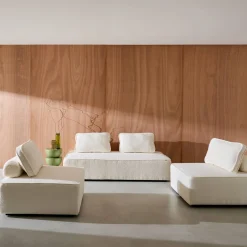 2-Sitzer Sofa und 2 Sessel mit Bouclé-Bezug für ein modulares Sofa