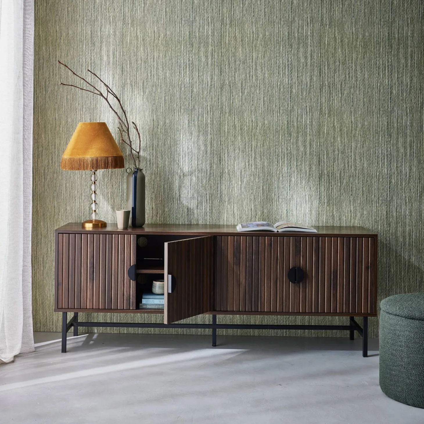TV-Möbel mit geriffeltem Holzdekor 160 cm