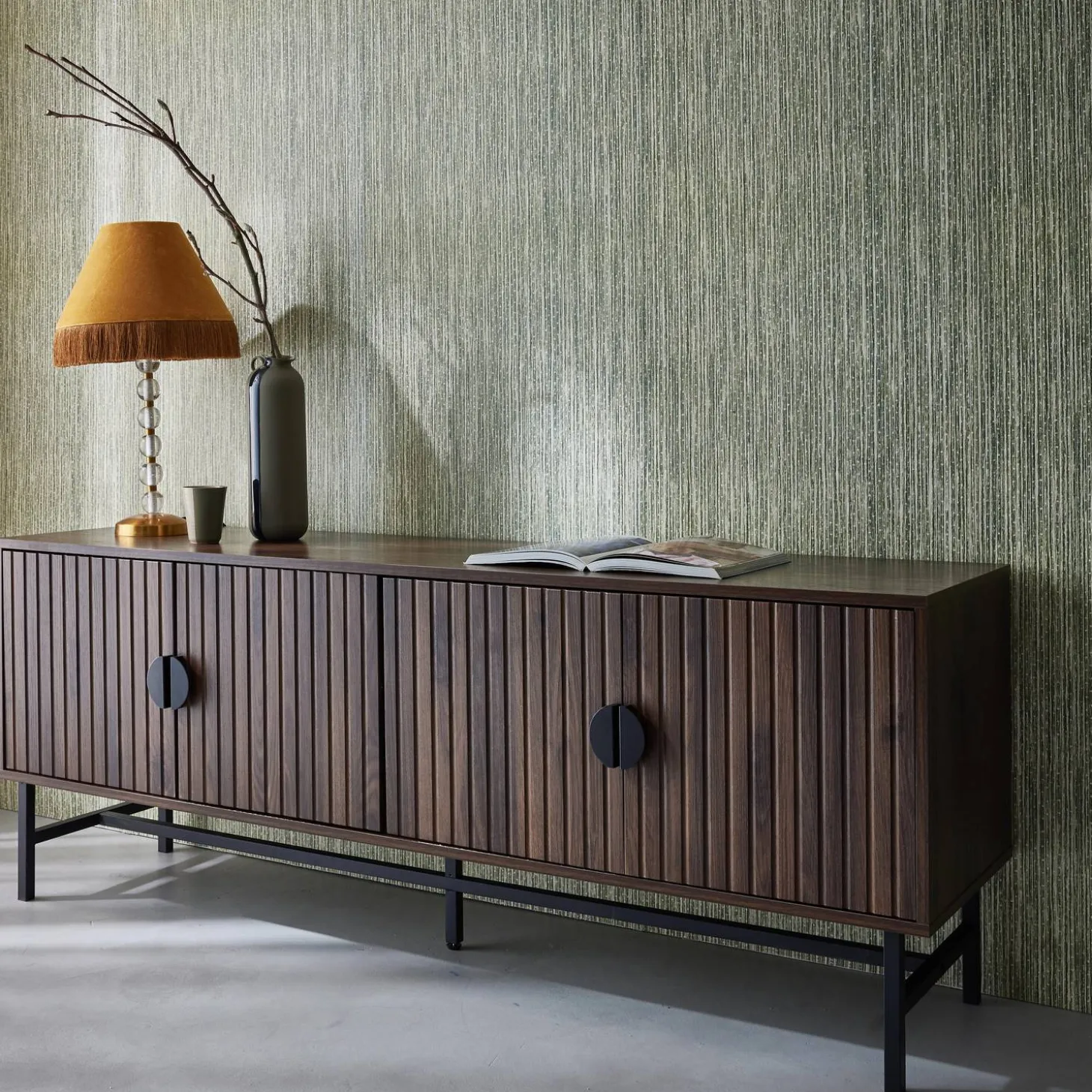 TV-Möbel mit geriffeltem Holzdekor 160 cm