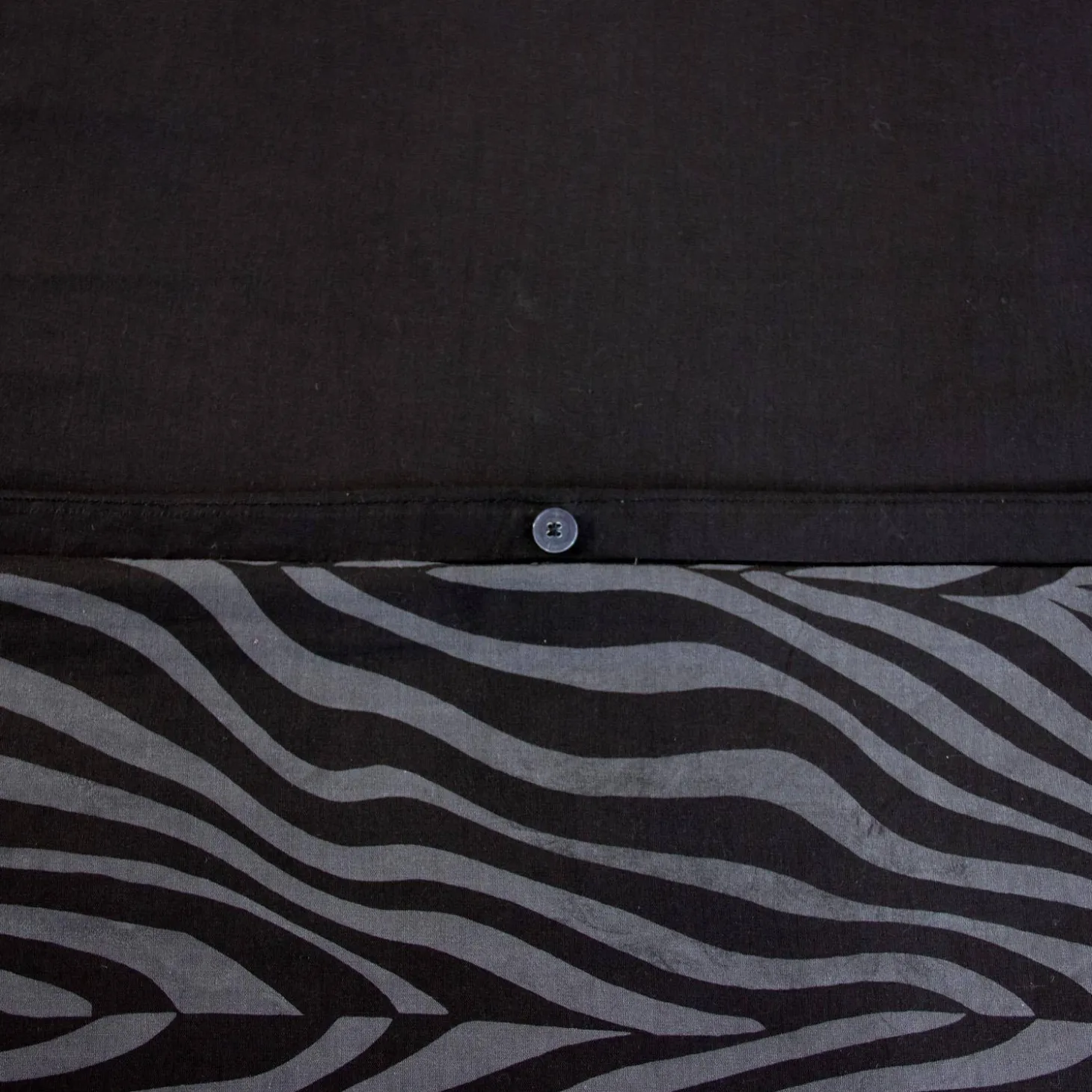 Wendebettwäsche aus Baumwolle mit Zebradruck, 2 Plätze, schwarz