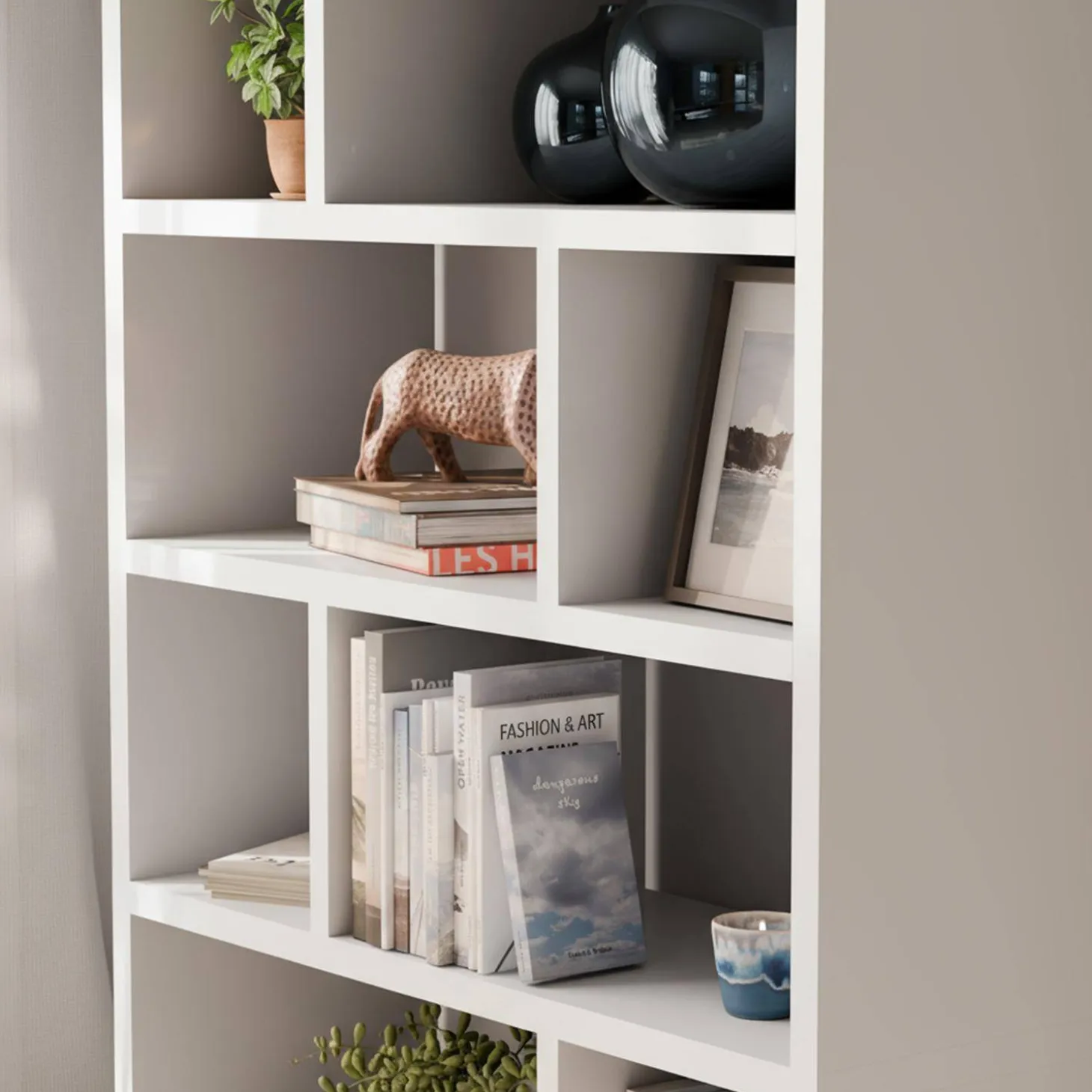 Asymmetrisches Bücherregal im Holzlook 5 Ebenen 10 Stauräume