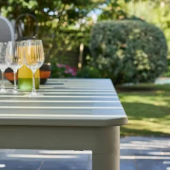 Ausziehbarer Gartentisch aus Aluminium 199/258,5cm für 12 Personen