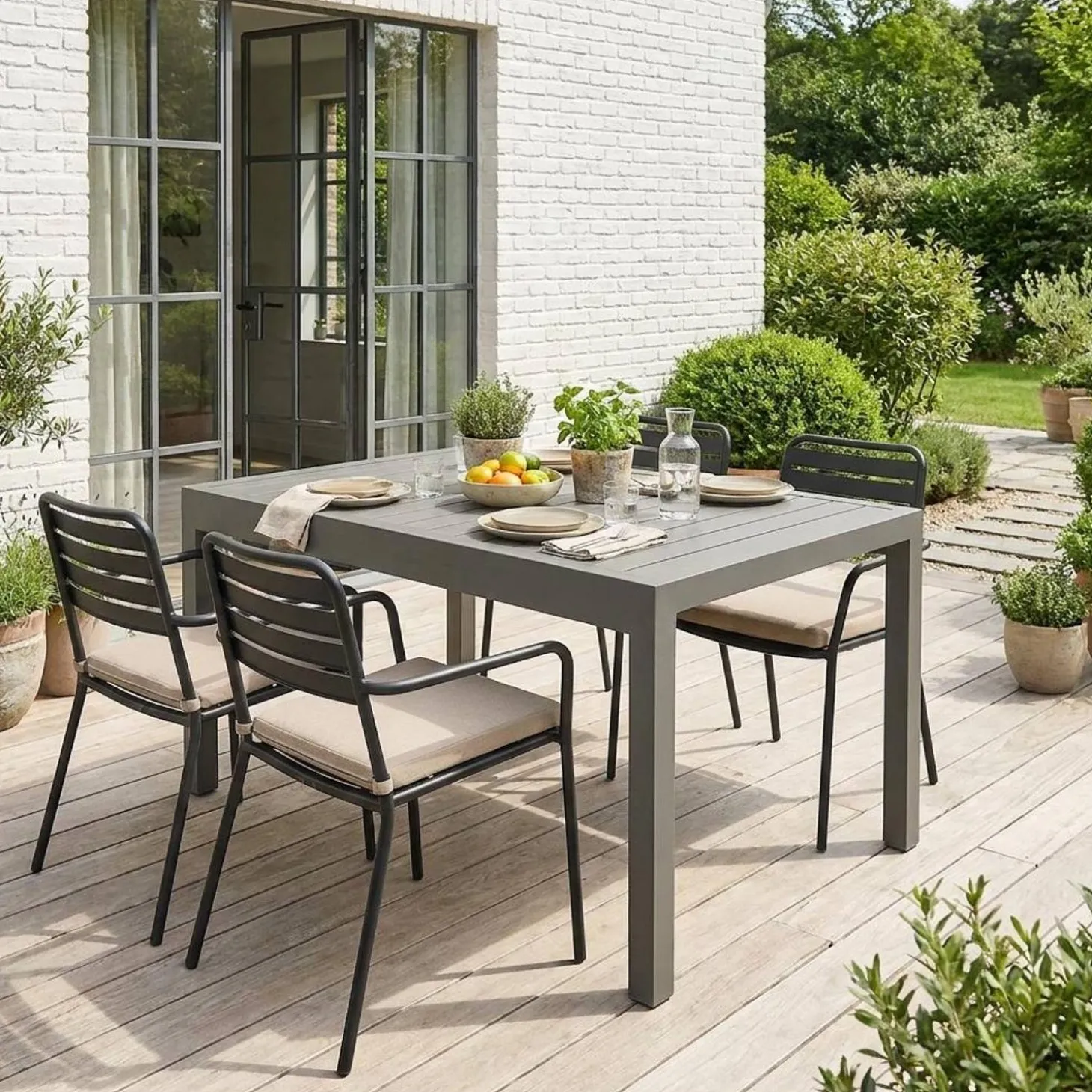 Ausziehbarer Gartentisch aus Aluminium, 8 Personen