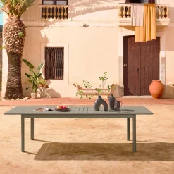Ausziehbarer Gartentisch aus Aluminium, 10 Plätze