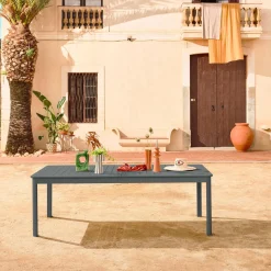 Ausziehbarer Gartentisch aus Aluminium, 10 Plätze