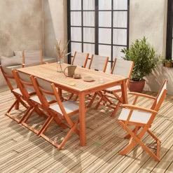Ausziehbarer Gartentisch aus Holz, 8 Stühle