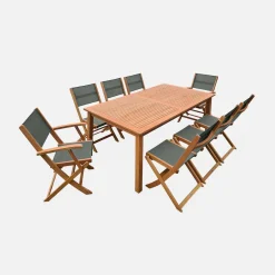 Ausziehbarer Gartentisch aus Holz, 8 Stühle