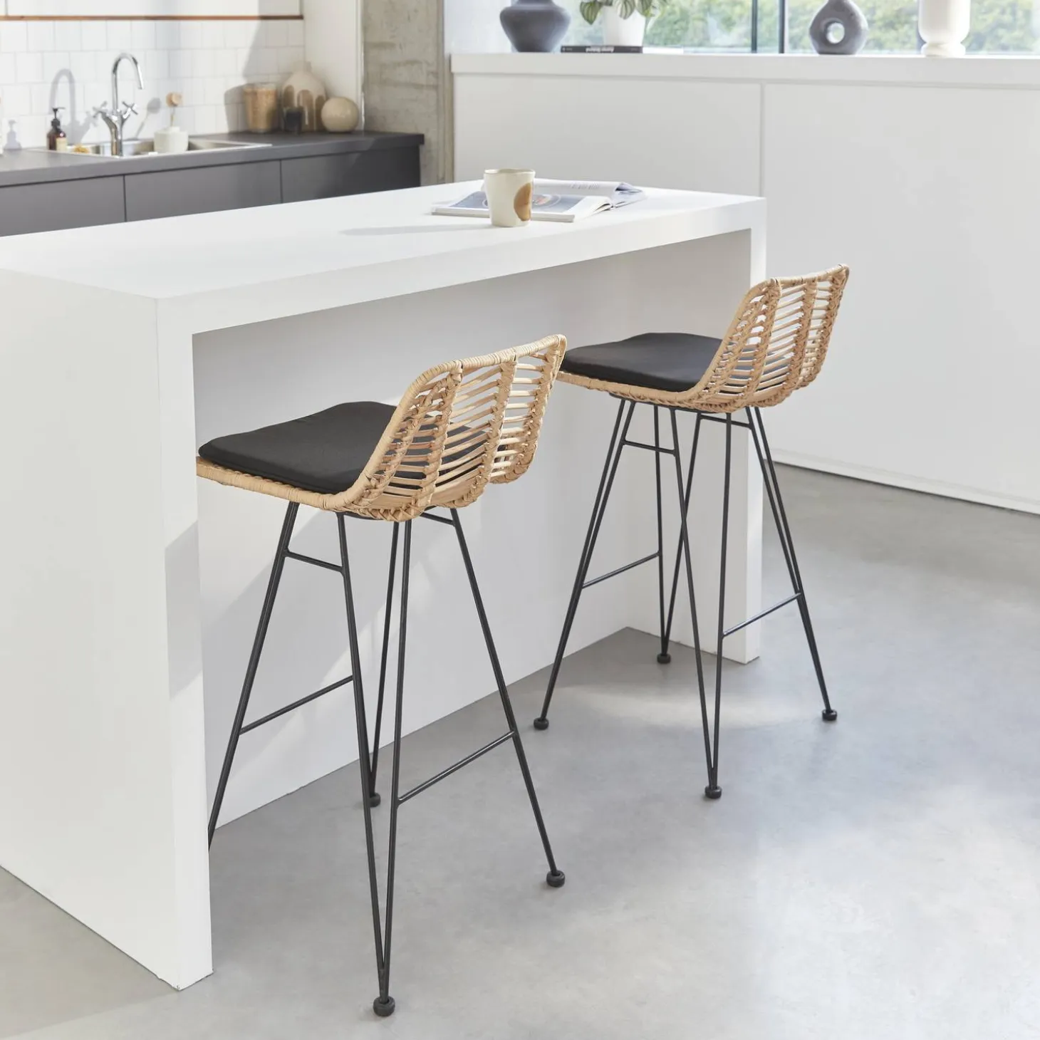 2 Barhocker Rattan und Metall, 67cm