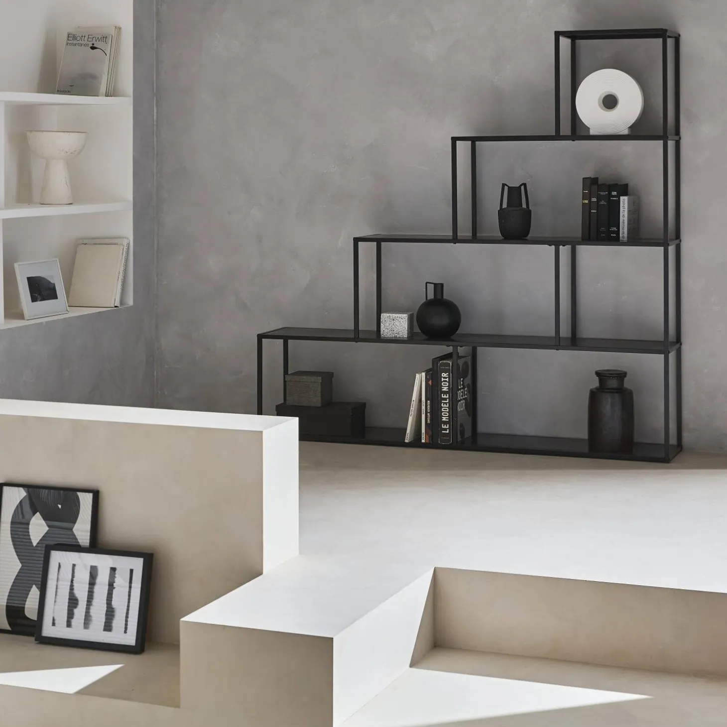 Bücherregal Treppe aus Metall schwarz 4 Ebenen