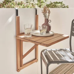 Beistelltisch aus Holz für den Balkon, quadratisch, klappbar