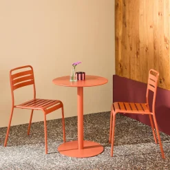 Bistro-Gartentisch rund aus Stahl + 2 Stühle