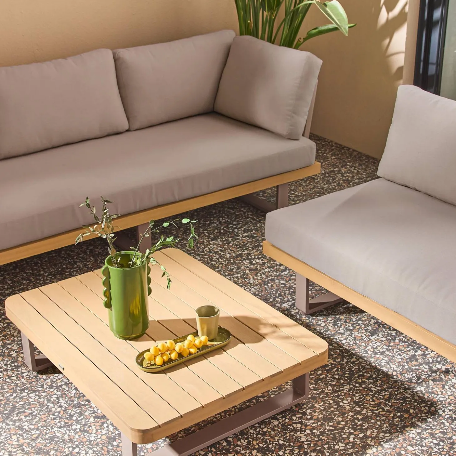 Eck-Gartenmöbelset aus Akazienholz und Aluminium für 5 Personen
