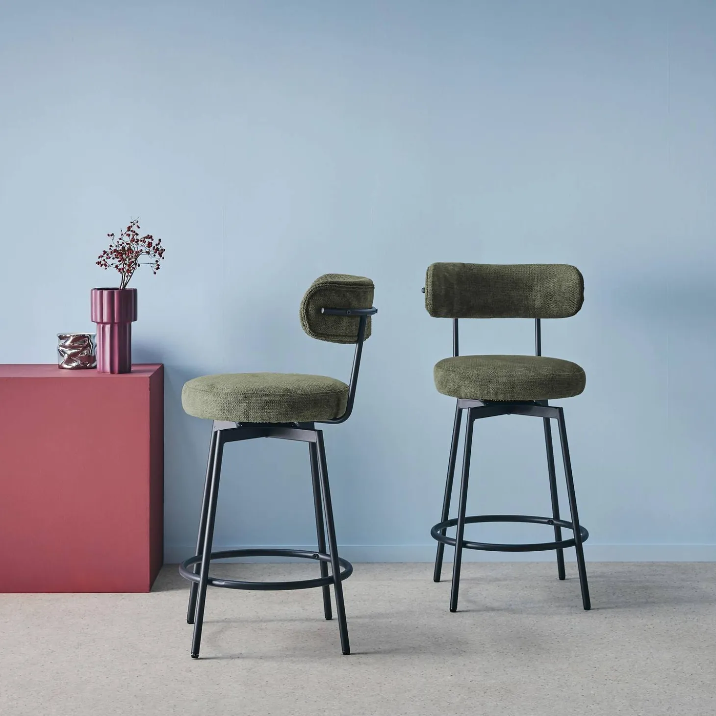 2er-Set Barhocker mit drehbarem Sitz aus Metall mit Stoffbezug