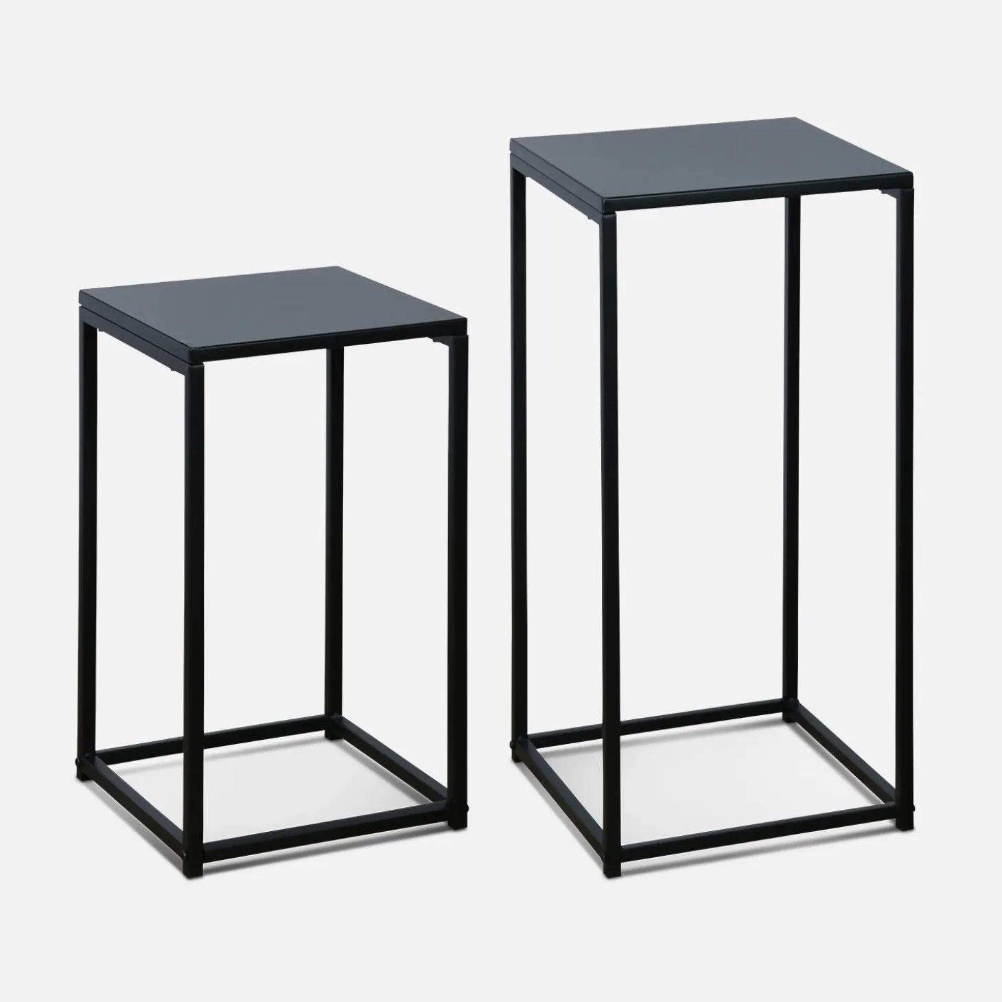 2er Set Beistelltische aus Metall