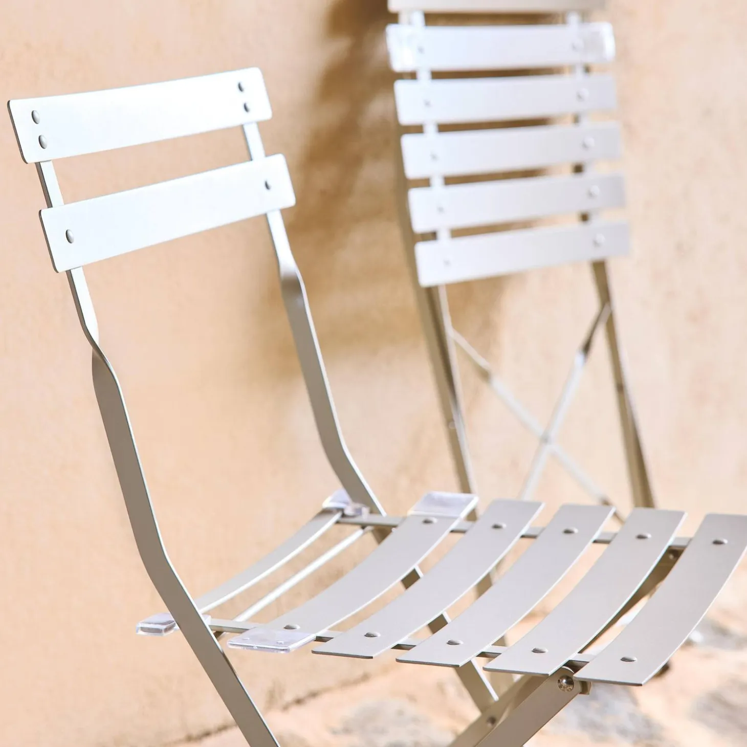 2er-Set klappbare Gartenstühle aus Stahl