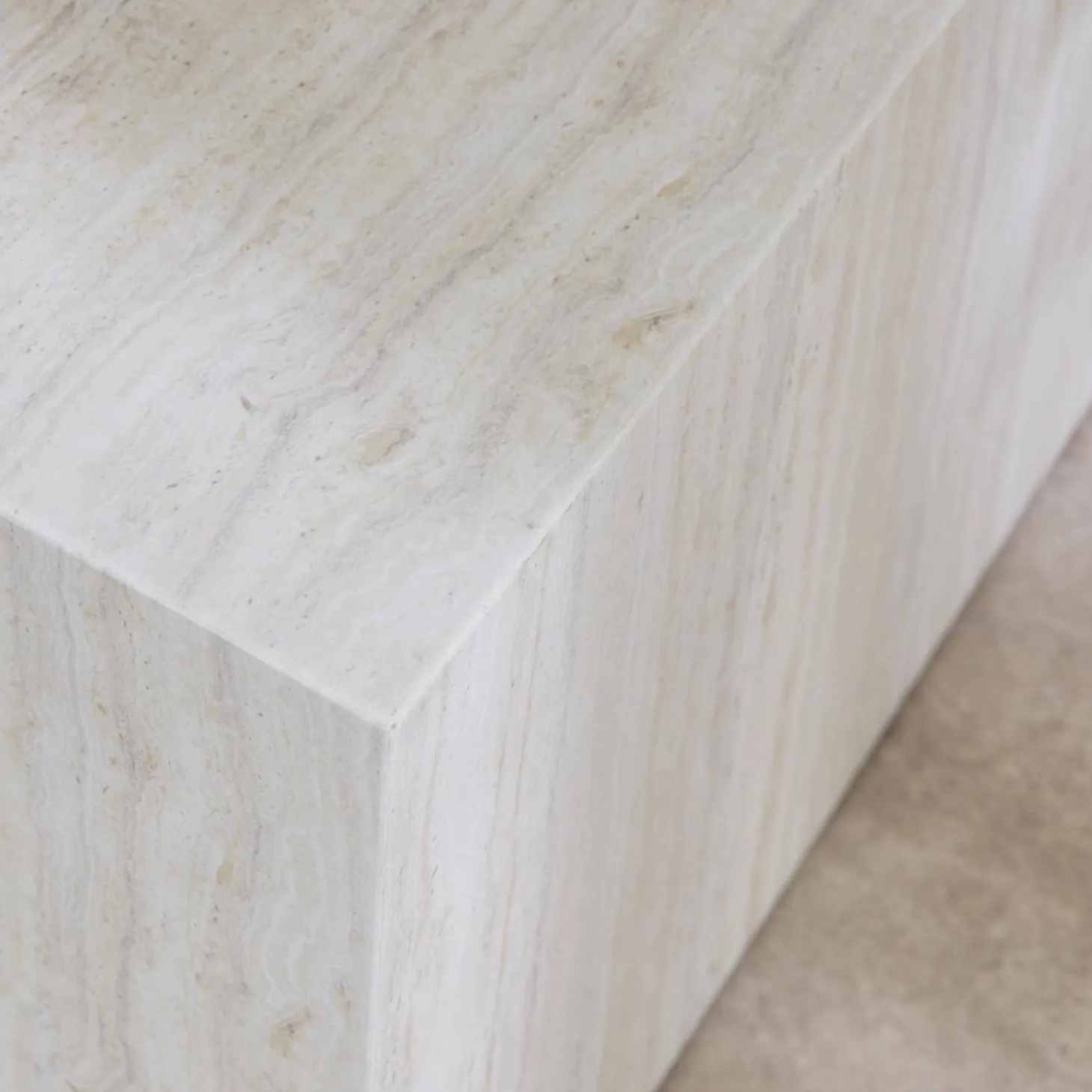 2er-Set quadratische Couchtische mit Marmorlook