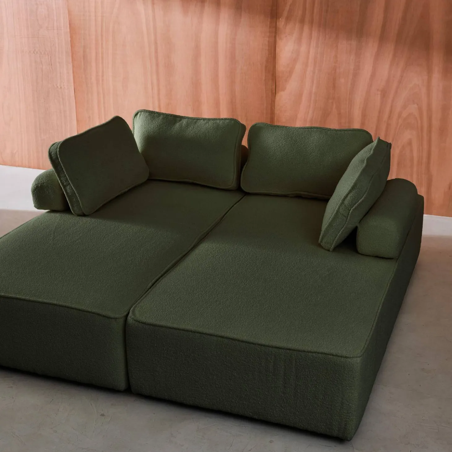 2er-Set 2-Sitzer Sofas mit Bouclé-Bezug für ein modulares Sofa