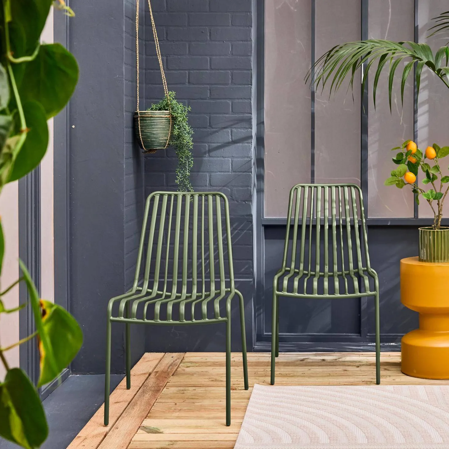 2er-Set stapelbare Gartenstühle aus Stahl