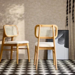 2er-Set Stühle aus Hevea-Holz, Rattan-Geflecht und Stoff